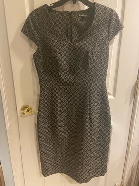 Brooks Brothers Black and Gray Patterned Midi Sheath Dress